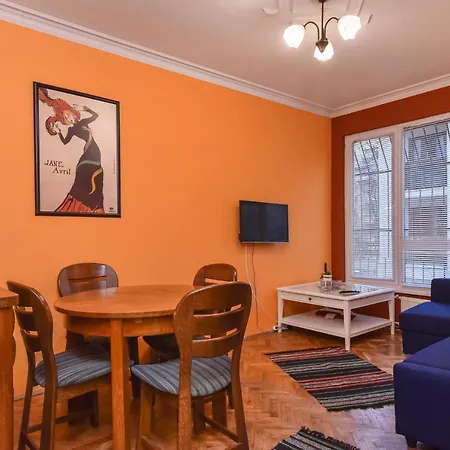 Vintage Spot - Colorful One-bedroom By Flat Mаnager Apartment *
